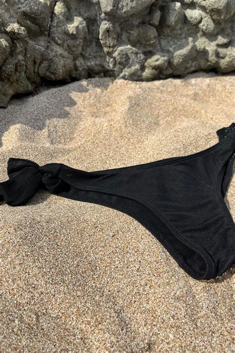 swimsuit that allow uniform tanning.